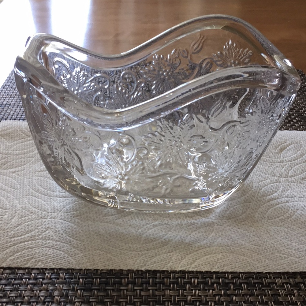 Vintage crystal glass Christmas bowl.